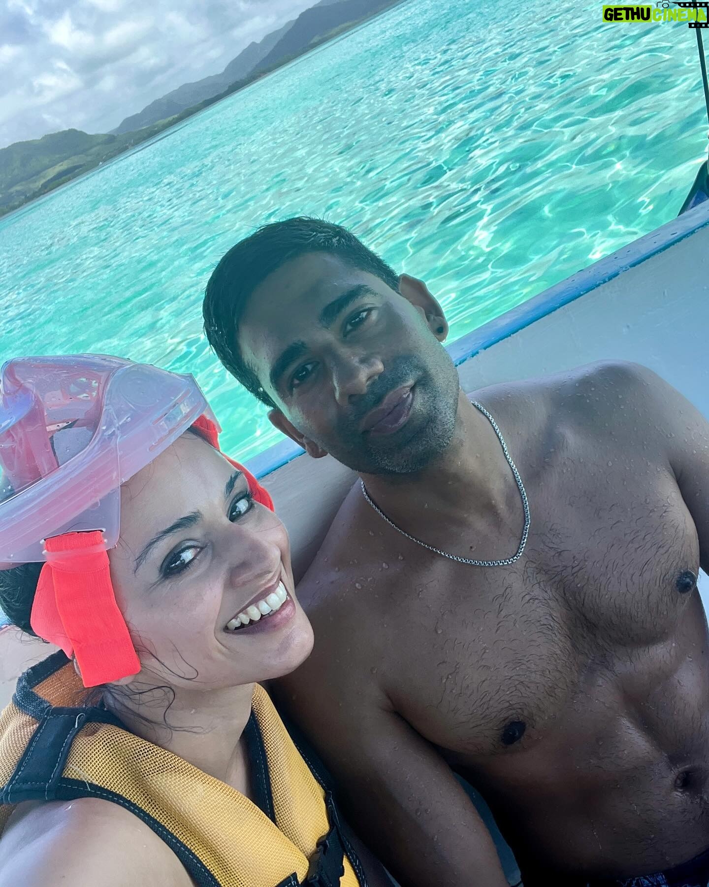 Bhavna Limbachia - 3 Likes - Snorkelling | Mauritius | 14.02.24 šš š”
.
I have a strong fear of swimming in open water. Wouldnāt dream of doing it. Today I conquered my fear. Donāt get me wrong, initially I was freaked out. I clung to the bottom of the boat. I asked the Hubster to hold my hand. We swam out into the middle of the sea and I just let go⦠and off I went āØšāāļø I LOVED IT!! ā„ļøšš½š§æ
#letgo #mauritius #mauritiusš²šŗ #snorkeling #bluesea