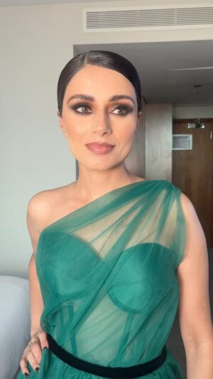 Bhavna Limbachia Instagram - NTAs Glam - Dream Team 
Make up - @rosiecerosiomakeup Hair- @johanjohn_ 
Skin prep -  @sci_u
Brows - @stephlelkins 
LVL - @skinpeckable