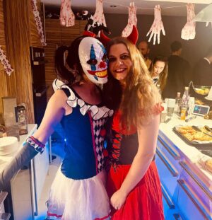 Bhavna Limbachia Instagram - Last minute rummage in the loft for a costume.. pulled out an age 12-14 number 🤡 Happy Halloween 🎃 
.
.
.
.
.
.
.
.
#halloween
