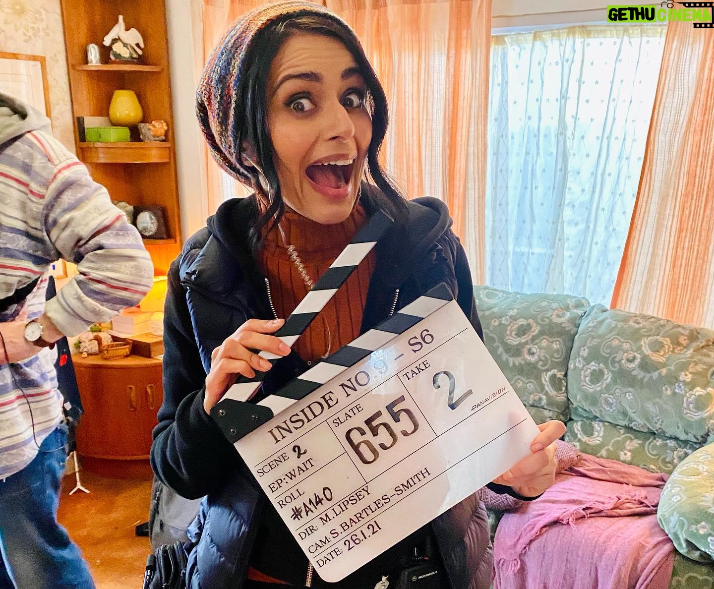 Bhavna Limbachia - 3 Likes - Inside No9
. throwback
.
.
.
.
.
.
#throwback #throwbackthursday #insideno9 #comedy #bbc #reeceshearsmith #stevepemberton #aidriandunbar