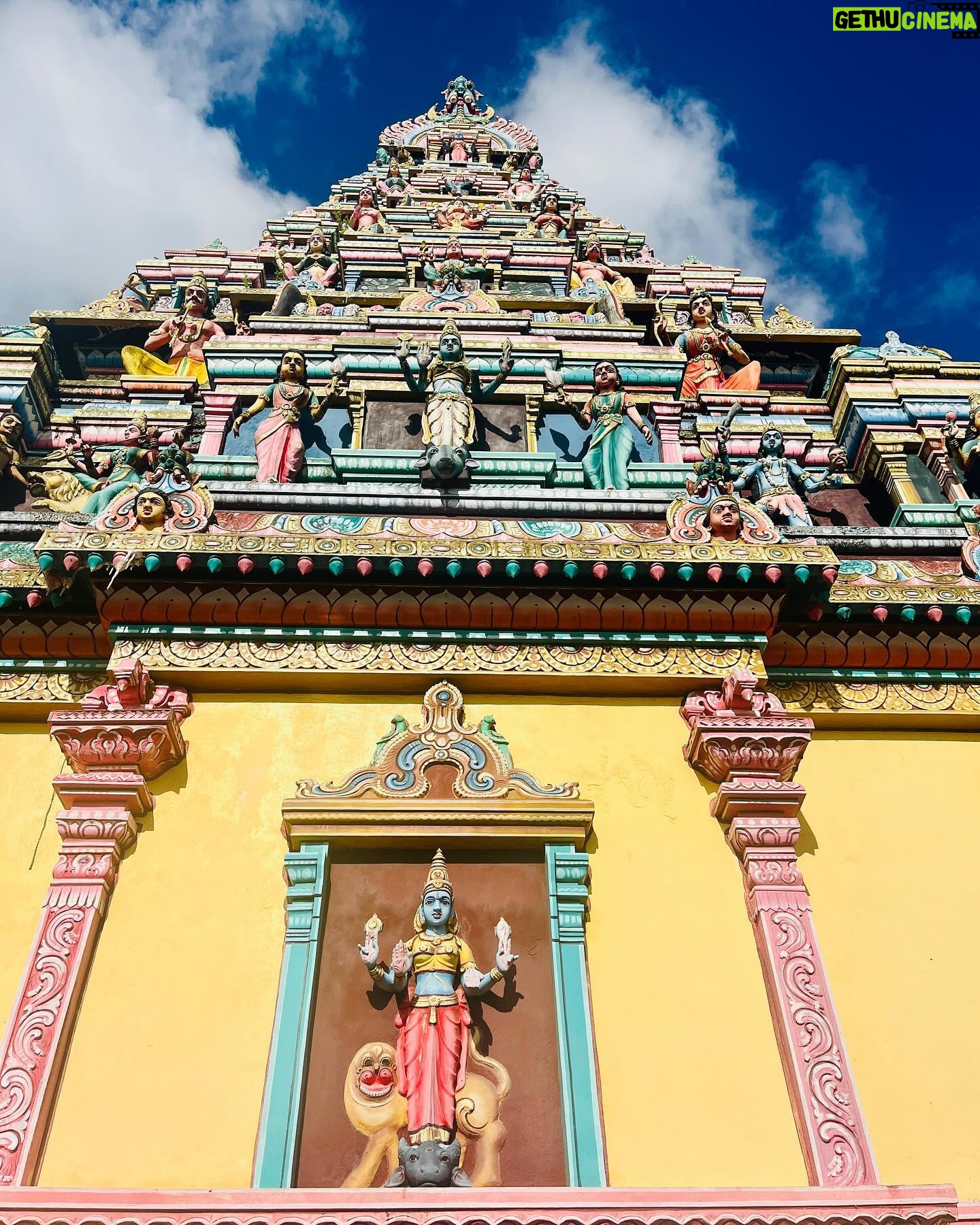 Bhavna Limbachia - 3 Likes - Mauritius Temples š²šŗšļø
.
.
.
.
.
.
.
#mauritiustemplesš²šŗ #mauritiustemples #mauritius