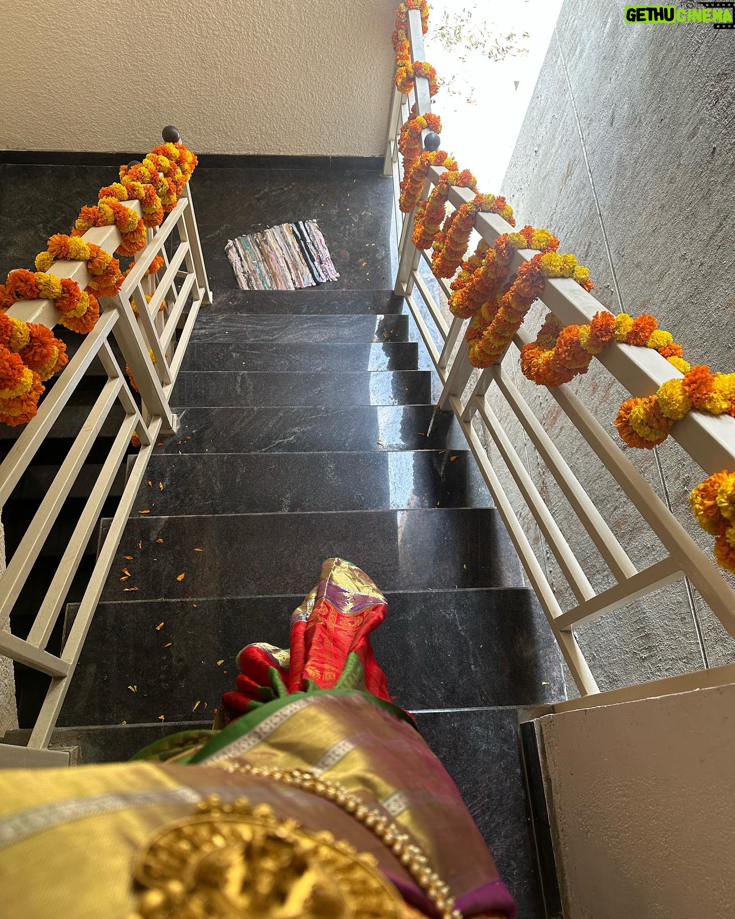 Bhavya Sri Instagram - House warming photos…😇Blessed #housewarming #blessed #thankfultogod #thankfultomomdad