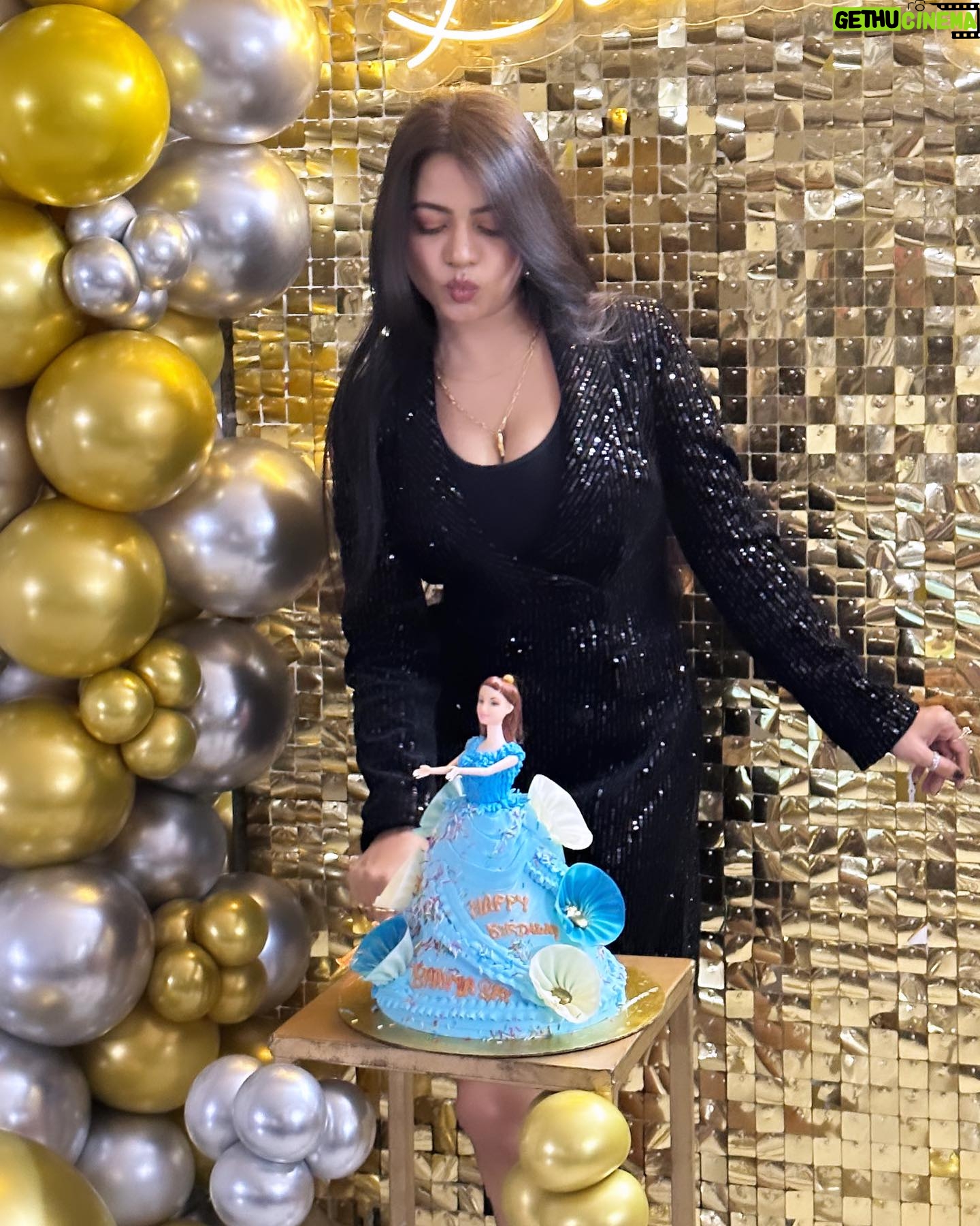 Bhavya Sri Instagram - It’s my birthday🖤14 Jan🖤♥️thank you for your love and support n your wishes♥️