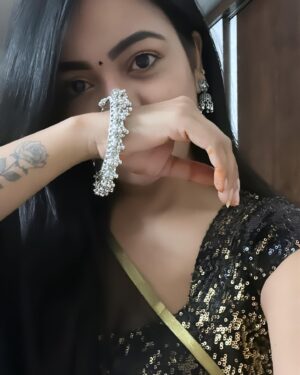 Bhavya Sri Instagram - 🖤🖤🖤🖤🖤❤️❤️😘😘😘