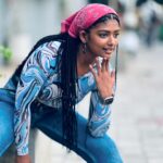 Bhoomi Shetty Instagram - Dropping some from my fav series⭐️ . . . . Pictures @the_at_rist . . . . . . . . #alittlebrowngirl #bhoomishetty #braids #hairtransformation #gymmotivation #biker #smile #streetphotography #photoshoot #happiness #explorar #trendcreator #fun #bangalore