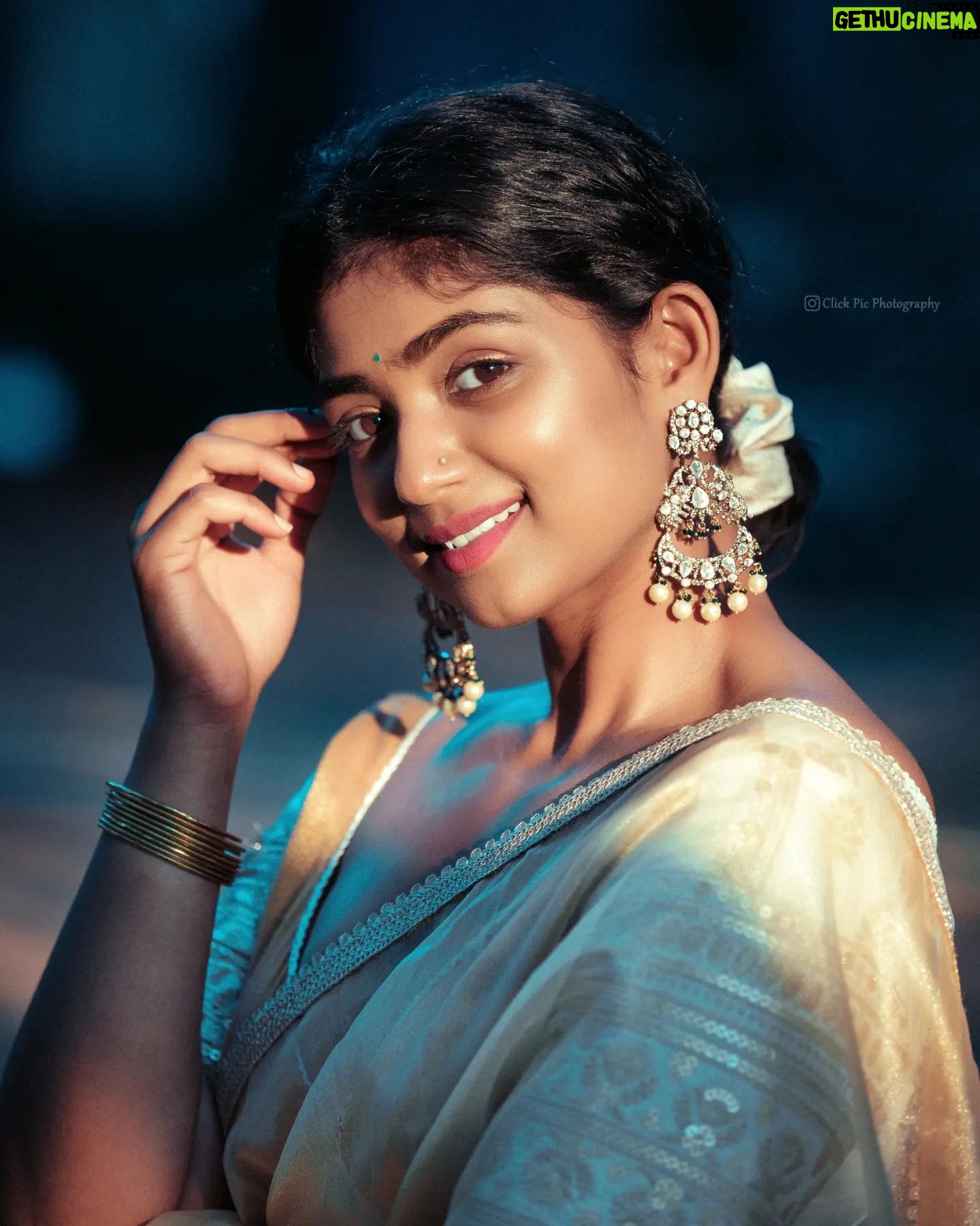 Bhoomi Shetty Instagram - #bhoomishetty_official