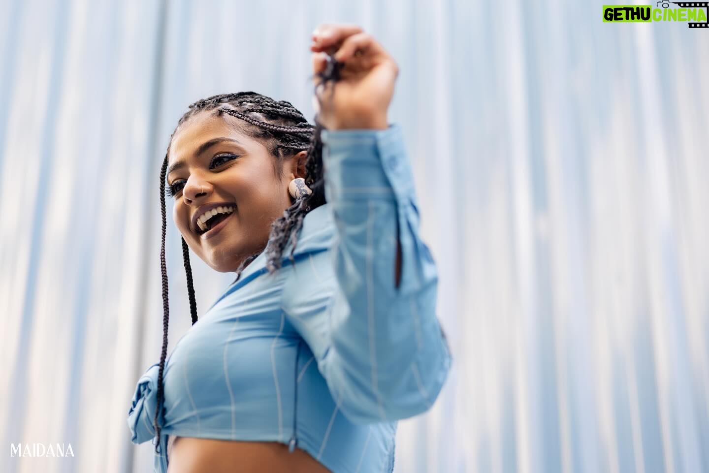 Bhoomi Shetty Instagram - The most magnetic thing on Earth is liking your own energy 🌟🧿 . . . . . . . . . . . . #alittlebrowngirl #bhoomishetty #actress #biker #braids #hairart #transformation #lookinspiração #photooftheday #healthylifestyle #beautyful #africa #afrobeats