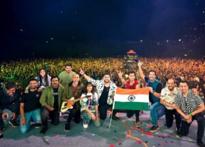 Bhoomi Trivedi Instagram - What crazy energy last night @synapsedaiict in #gandhinagar 🔥⚡️

#salimsulaimanlive 

📸  @hemil_patel_2008