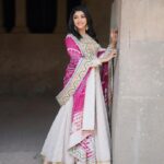 Bhoomi Trivedi Instagram – Wanting to experiment with every look, @bhoomitrivediofficial and I have the same energy and level of excitement for every event! 💕

Here’s some of the looks I absolutely love 🙌
#StyledBySujata 
Outfit 1: @tyoharofficial 
Outfit 2: @eksootofficial 
Outfit 3: @label_s4u
Outfit 4: @anjkreations 
Outfit 5: @qunic.official 
Outfit 6: @anjkreations 
Outfit 7: @ellemorafashions 
Outfit 8: @soniyagofficial
Outfit 9: @vastra_by_ps