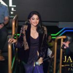 Bhoomi Trivedi Instagram – Unforgettable night At Jalwa Club with the most incredible @bhoomitrivediofficial lighting up the stage! #livemusic #bhoomitrivedi

𝔼𝕩𝕡𝕖𝕣𝕚𝕖𝕟𝕔𝕖 𝕋𝕙𝕖 𝔹𝕖𝕤𝕥 ℕ𝕚𝕘𝕙𝕥 𝕃𝕚𝕗𝕖 𝕀𝕟 ℙ𝔸𝕋𝕋𝔸𝕐𝔸’𝕤 ℕ𝕠. 𝟙 ℕ𝕚𝕘𝕙𝕥 ℂ𝕝𝕦𝕓

#nightclub #nightlife #party #dj #music #club #dance #clubbing #hiphop #bar #night #nightout #drinks #love #djlife #fun #instagram #bottleservice #housemusic #partytime #clublife #thailand #nightclubs #top #djs #bollywood #pattaya#friends