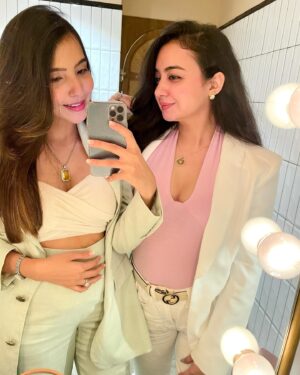 Bhoomika Mirchandani Instagram - Coz we are truly better together 🩵🧿 @makeup.bynik