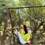 Bhoomika Mirchandani Instagram - Swinging in midst of nature 🌴💚