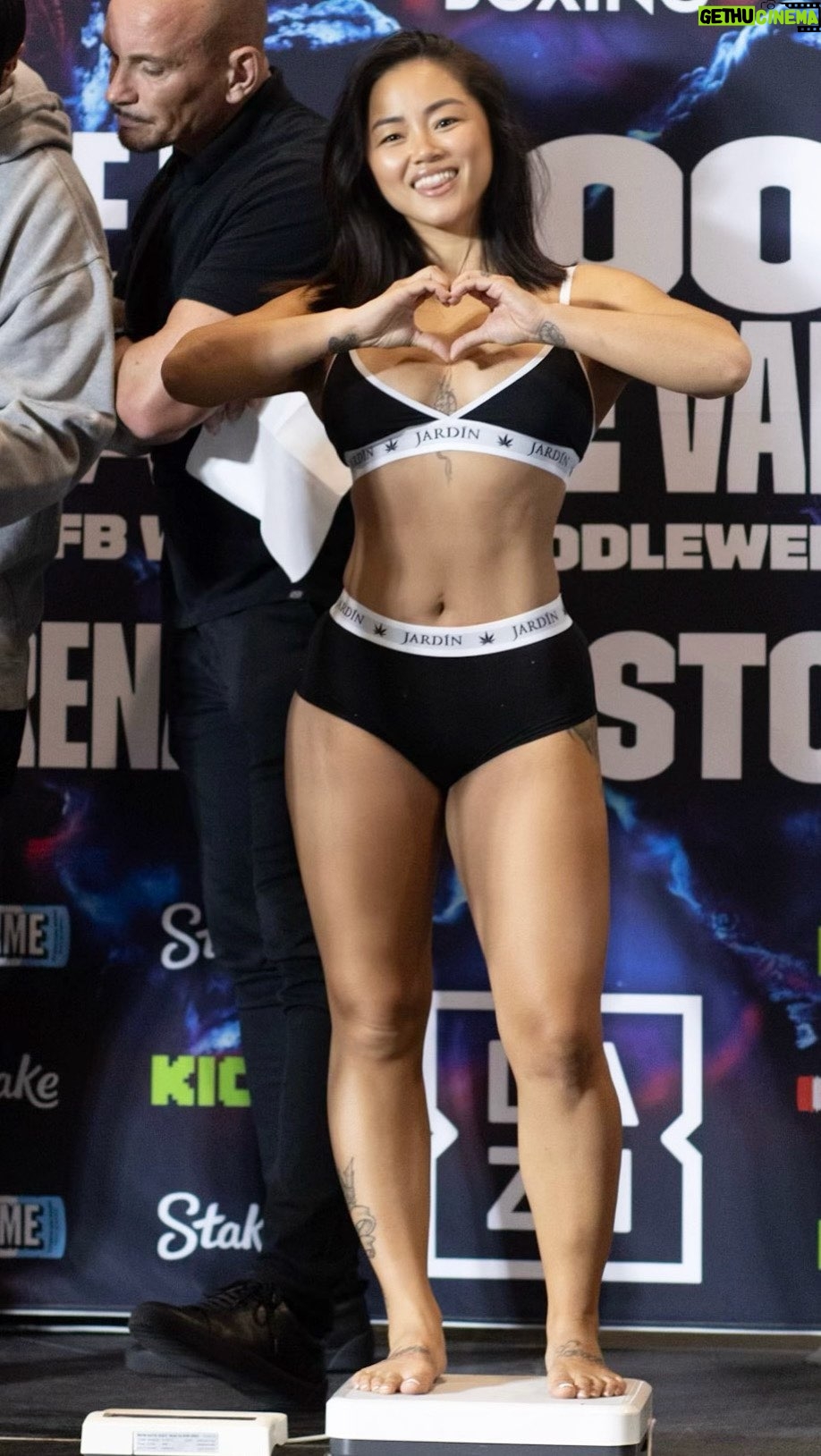 Bi Nguyen - 19.1K Likes - Made weight! The hard part is over, now time for he fun part tomorrow. 😈😈😈 I love you all for your support!
📸 @road2richesphotography