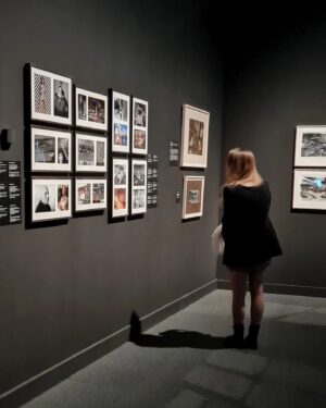 Bianca Salgueiro Instagram - Museum photo dump

1- #CaixaForum Expo Veneradas y Temidas, o poder feminino na arte é nas crenças
2 - Palau Güell #Gaudí
3 & 5 - #CaixaForum Expo Top Secret, cinema e espionagem
4 - Museo #Picasso

#museum #travel