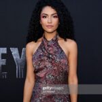 Bianca A. Santos Instagram - P R O U D of @ambermidthunder. What an incredible journey you’ve had so far. This film is about a young, determined, indigenous woman that against the odds and expectations, believes fiercely in herself. I couldn’t think of a better person to embody Naru. You’re an inspiration and a badass, I’m so lucky to call you a sister and friend @ambermidthunder. Watch #Prey @predator on #Hulu