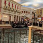 Bianca A. Santos Instagram - I checked the odds and I placed my bet 🍤 @venetianvegas