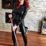Bianca Beauchamp Instagram - Sweep sweep sweep