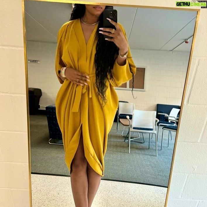 Bianca Golden Instagram - Being selected as the keynote speaker for the 2024 Girlz Talk Conference was a powerful reminder to always embrace your purpose and speak your truth as your most authentic self. Forever grateful for the opportunity @cedarmoregirlztalk #BlackGirlsRock