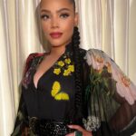 Bianca Lawson Instagram - What a perfect way to spend the day of the #FullMoonInScorpio . Communing with so many lovely women. Connecting with some very old friends, and now new friends:) All to celebrate the OG ‘It girl’ and Icon #PamGrier . Who by the way, played my mother 25 years ago in #Bones and was a joy and the absolute coolest. #PinkMoon #BlackWomenInHorror 🤎👊🏾🔪