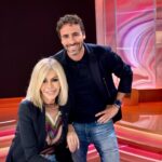Bibiana Fernández Instagram - @albertosotillos y servidora tardeando @tardeartv con @elcordobesoficial @cristinacifuentes y a los mandos @frankblanco_oficial ❤️ feliz finde, yo un poco de relax, a partir del lunes es una carrera sin parada😱
