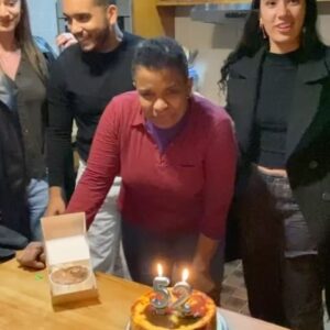 Bibiana Fernández Instagram - Momentos en familia Ana cumplió años la mitad de los que tiene juntas, los niños que ya no lo son llegaron a mi vida una con meses y el tan chiquito, me muero de orgullo de verlos así, te adoro corazón por muchos mas y yo los vea, te ❤️