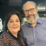 Bibiana Fernández Instagram – El día empezó bien, rodeada de gente que admiro nos visitó @carmenlinaresoficial , Doña han venido mis compadres, comida perros 🐶 arte puro ❤️que mas quiero