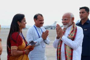 Bidusmita Dash Instagram - Dream come true moment 🥺✨ With the king of India 🙏 Honourable Prime Minister Shri @narendramodi Jii 🙏👑… it was one of my biggest dream to meet such a great leader who only thinks about the development, growth and well being about the county 😊I will never forget this moment in my entire lifetime… Jay Bjp 🧡Jay bharat 🙏