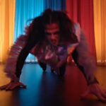 Billie Piper Instagram - She's back. And she’s dancing. Suzie Pickles steps back into the limelight for #IHateSuzieToo. Starts 20th December on @SkyTV. Team Billie x #IHateSuzieToo #IHateSuzie #BilliePiper #Dancing #dancingqueen