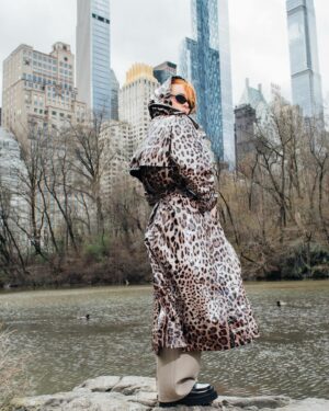 Billie Piper Instagram - 🐆 🐆 🐆

@bella_bradbury
