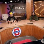 Bimbo Godoy Instagram - Carreta de hoy siendo feliz 3 horas enteras en @olgaenvivo ❤️ Mesaza con estos tres tipos bárbaros, Lucas y su sonrisita, Grego que ama vivir, el otro tipo este tan gracioso el Miguele, el maestro Spinetteano, Ramiro, Lulita, Liniers. Gracias por mirar. 📸 @nicoaragon.ph