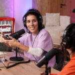 Bimbo Godoy Instagram - En @sonequevolaba en @olgaenvivo trabajando y siendo feliz. Fer la mejor mundial, Bebi y la family fabulosa, Reich haciendo caipiroskas y un estornudo al aire. 📸 @nicoaragon.ph 👚 @theannwagners