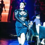 Bimbo Godoy Instagram - Primeras deliciosas e intensas funciones de S3X Experiencia Renovada de @josemariamuscari producido por @paolaluttini con coreografías de @matiasnapp @infovivituexperienciaok de jueves a domingo en @gorritiartcenter 🔥 Yo les espero jueves y viernes! ❤️Que bendición estar rodeada de gente tan talentosa arriba y abajo del escenario. Fotos: @baezershot