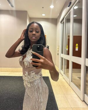 Birgundi Baker Instagram - @designsby.liamli made me the most beautiful dress everrrr. I felt like a diamond.