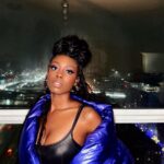 Birgundi Baker Instagram - it’s giving, my mama in the 90s.. what a night. thank you to the kind and talented MU @mmusse Hair @ajknowshair