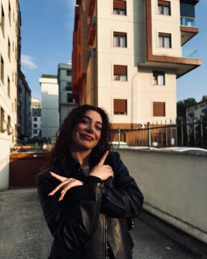 Birsu Demir Instagram - mahallecilik🦇