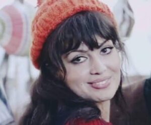 Birsu Demir Instagram - Anneannem hep Türkan Şoray’a benzeyen kızım olsun dermiş.. torununa denk gelmiş.
bu nasıl bir manifesting anneanne🥲
seni çok özlüyorum❤️beni gördüğünü biliyorum.. bak Azize bile oldum🌹