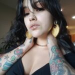 Bixton Suicide Instagram - Just because I can't leave the house, doesn't mean I won't look good sitting on the couch eating my vegan chocolate cake 🎂 (Pookie made it 😢) Thank you Pookie for these gorgeous @mayajewelry earweights 😻 🦀🦀🦀 HAPPY BIRFDAY to all my crabby friends. Belated group celebrations hopefully next year 🤞🏽😷