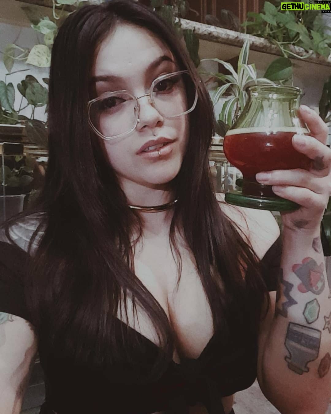 Bixton Suicide - 9.5K Likes - "One beer to rule them all
one beer to find them
One beer to bring them all
and in the sourness bind them"