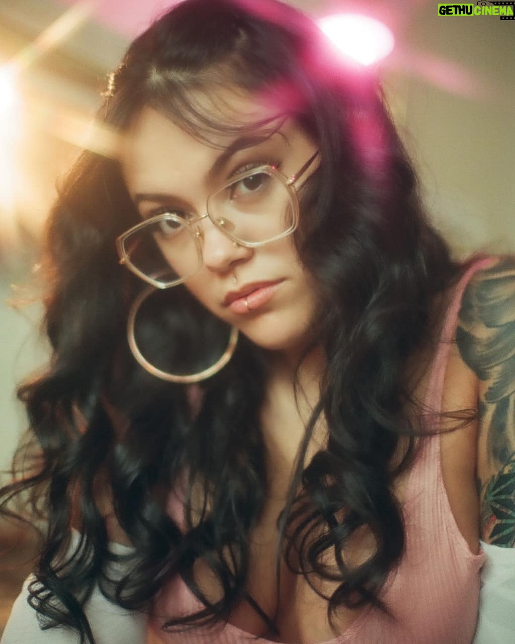 Bixton Suicide - 5.6K Likes - Created so much gold with @ferntf this weekend in LA 📷
