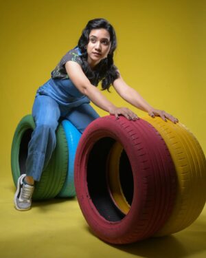 Black Sheep Deepthi Instagram - See it 😻shoot it 📸love it❣️

Inframe @deepthi_insta 
PC @rk.preetham_photography 
Studio @mayorka.photography 
.
.
.
.
.
.
.
.
#nikonexpertive #nikonofficials #nikonz7 #nikonphoto #photographers_of_india #photooftheday #portraits #portraitphotography #instagood #instapost #instagram #instalove #photographerlife #fashionphotography #fashion #modelingphotography #indoorphotography #nikonphotography