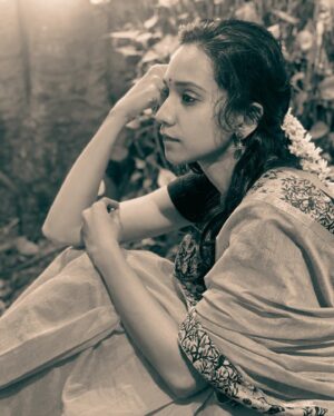 Black Sheep Deepthi Instagram - 💭

#actress #portrait #portraitphotography #photooftheday #model #art #artist #artistsoninstagram #bollywood #hollywood #actor