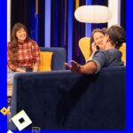 Blanca Lewin Instagram - 👏👏👏 Estas son las imágenes que nos dejó una nueva entrega de #Hora25 por las pantallas de NTV. 🎶🎵🎶Disfrutamos con la música de la banda @floresalegria_. Compartimos los datos de las columnas de cine/series con @carolinasofia3 y de literatura con Sergio Parra (@metalespesadoslibros). Y estuvo presente el mundo del teatro con @yamireyna, @chamojung y @m.elenaduvauchelle, quienes presentaron la obra "Mi madre, Mi novia y Yo" (@mimadreminoviayyo.cl). 📌 El increíble episodio de #Hora25NTV con @blancalewin ya está disponible en nuestro sitio oficial y también en nuestro canal de Youtube NTV_Chile. #Hora25TVN #blancalewin #musica #danza #cultura #teatro #literatura #entretenimiento #cine #televisión