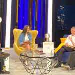 Blanca Lewin Instagram - 🔴 Histórica presentación de #Electrodomésticos en #Hora25 del canal NTV y TVN, presentando MIRAR LA LUZ, su más reciente disco que sigue presentándose el 14 de junio en Teatro del Bio Bio, Concepción, y el 29 de junio en Parque Cultural Ex Cárcel, Valparaíso! 🔊🎶🎸 Imperdible, sonido en vivo! 💥 Encuentra “Mirar la Luz” en disquerías del país y plataformas digitales 💿 ▶️ @loselectro @ntvchile @tvn @blancalewin