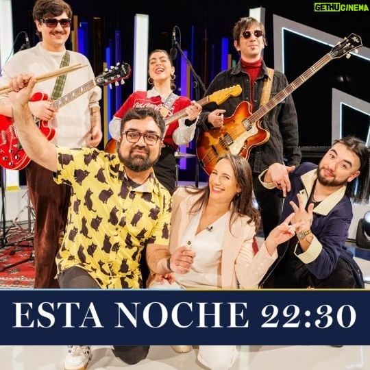 Blanca Lewin Instagram - Hoy a las 22.30 hrs en #Hora25NTV 📺 Estaremos con la música de @floresalegria_ en nuestro estudio. También, tendremos las columnas de cine/series con @carolinasofia3 y de literatura con Sergio Parra (@metalespesadoslibros). Y además, conversaremos con @yamireyna, @chamojung y @m.elenaduvauchelle de la obra "Mi madre, Mi novia y Yo" (@mimadreminoviayyo.cl). 📌No te pierdas #Hora25NTV con @blancalewin, todos los miércoles a las 22:30 horas por las pantallas de @ntvchile, y el sábado cerca de la medianoche a través de @tvn. #Hora25TVN #blancalewin #musica #danza #cultura #teatro #literatura #entretenimiento #cine #televisión