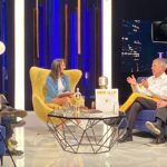 Blanca Lewin Instagram - 🔴 Histórica presentación de #Electrodomésticos en #Hora25 del canal NTV y TVN, presentando MIRAR LA LUZ, su más reciente disco que sigue presentándose el 14 de junio en Teatro del Bio Bio, Concepción, y el 29 de junio en Parque Cultural Ex Cárcel, Valparaíso! 🔊🎶🎸 Imperdible, sonido en vivo! 💥 Encuentra “Mirar la Luz” en disquerías del país y plataformas digitales 💿 ▶️ @loselectro @ntvchile @tvn @blancalewin