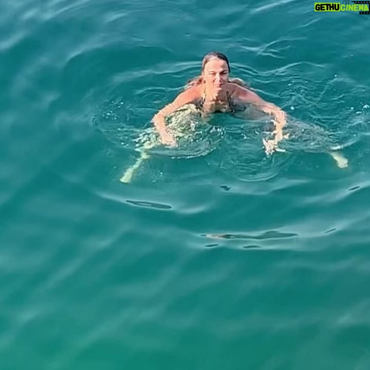 Bojana Novaković - 3.7K Likes - Busy. Do not disturb.