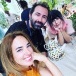 Boncuk Yilmaz Instagram - @sedabakan @erdem.tepegoz @anotherselfdizi #zeytinler ❤️