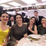 Boncuk Yilmaz Instagram - ladies and gentlemen🤗 @haresurel @iremaltug @perihansavass @burakdakak__ @mustafa_kirantepe