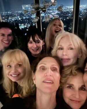 Bonnie Aarons Instagram - Ladies night♥️♥️♥️