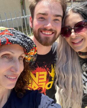 Bonnie Aarons Instagram - #SAGAFTRAStrike #sagaftra #SAGAFTRAStrong  #wgastrong #solidarity
